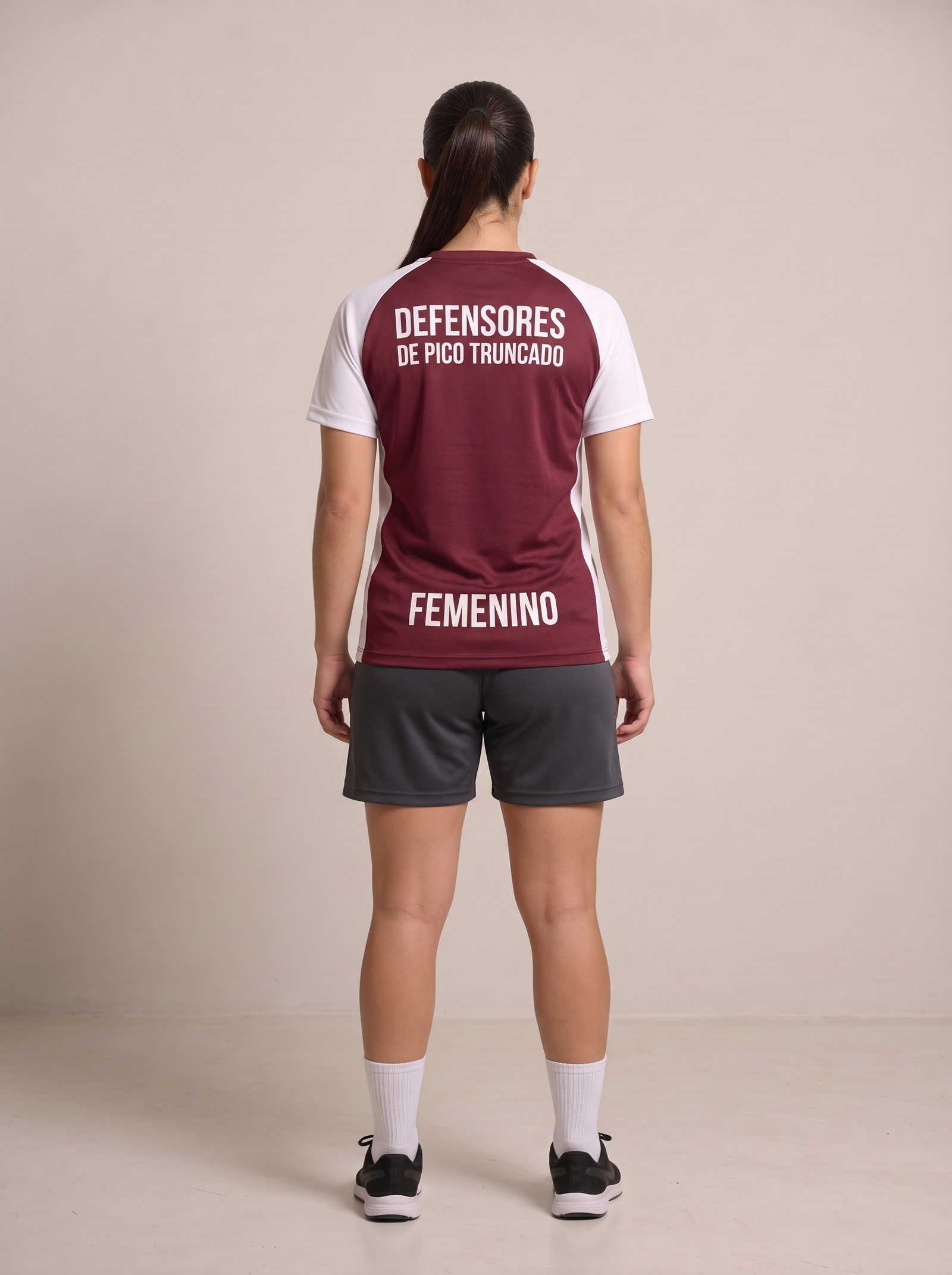 Remera de entrenamiento femenina oficial 2026 de Defensores de Pico Truncado, espalda