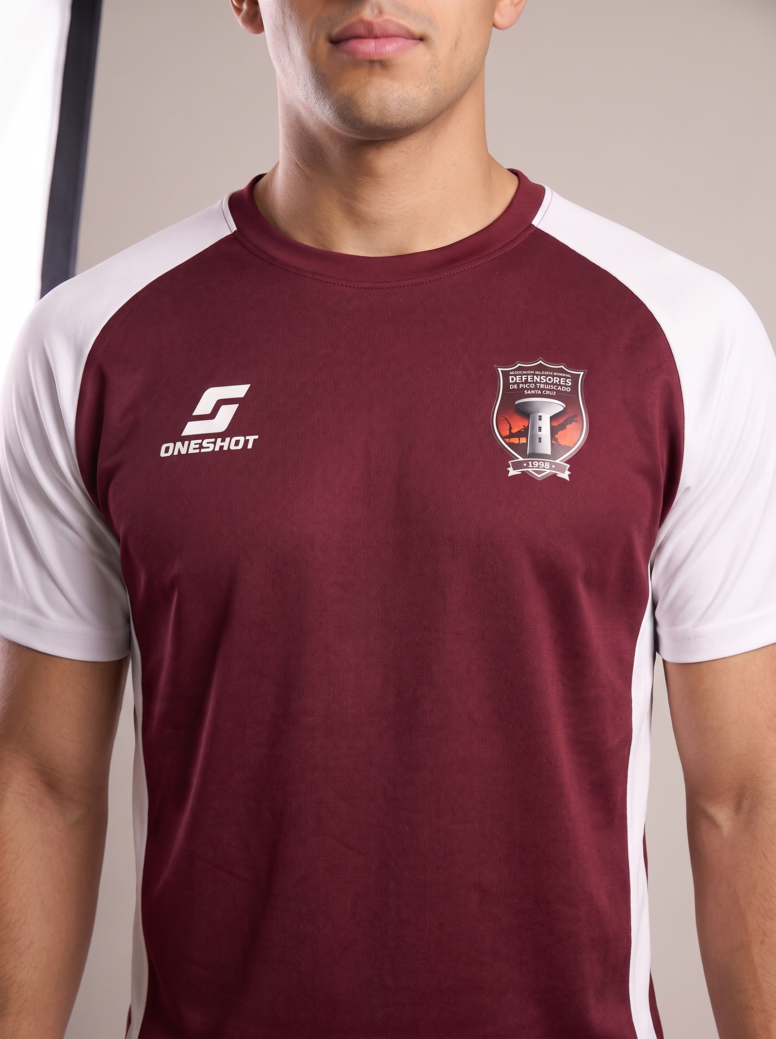 Conjunto de entrenamiento oficial 2026 de Defensores de Pico Truncado, detalle