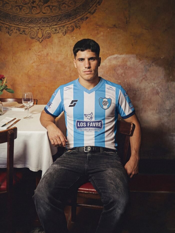 Remera de juego titular OFICIAL 2026