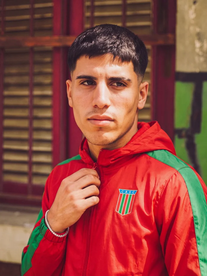 Campera rompeviento OFICIAL 2026